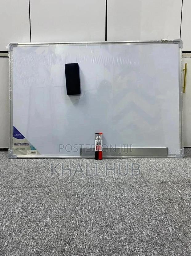 White Board 90 by 60cm Whiteboards