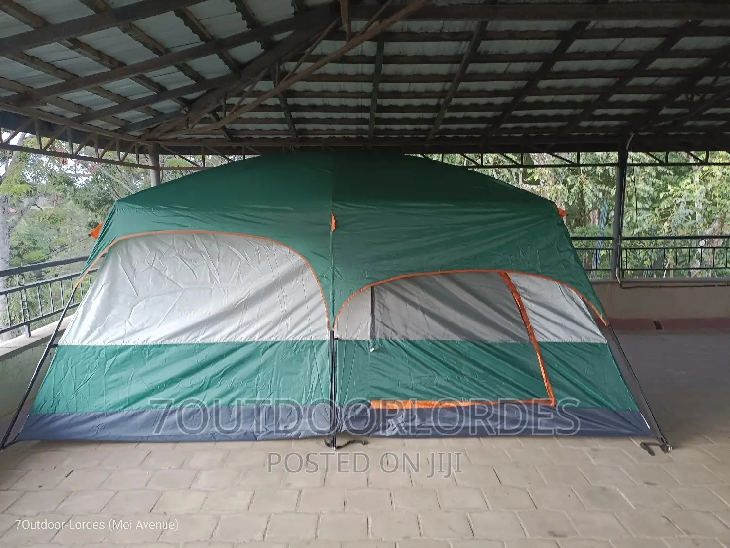 Camping Tent 8-12 Man