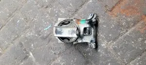 Engine Mount Nissan Dayz