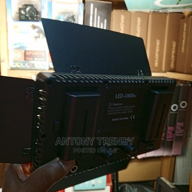 U600 Stage Lighting With Stand and Two Batteries - main view