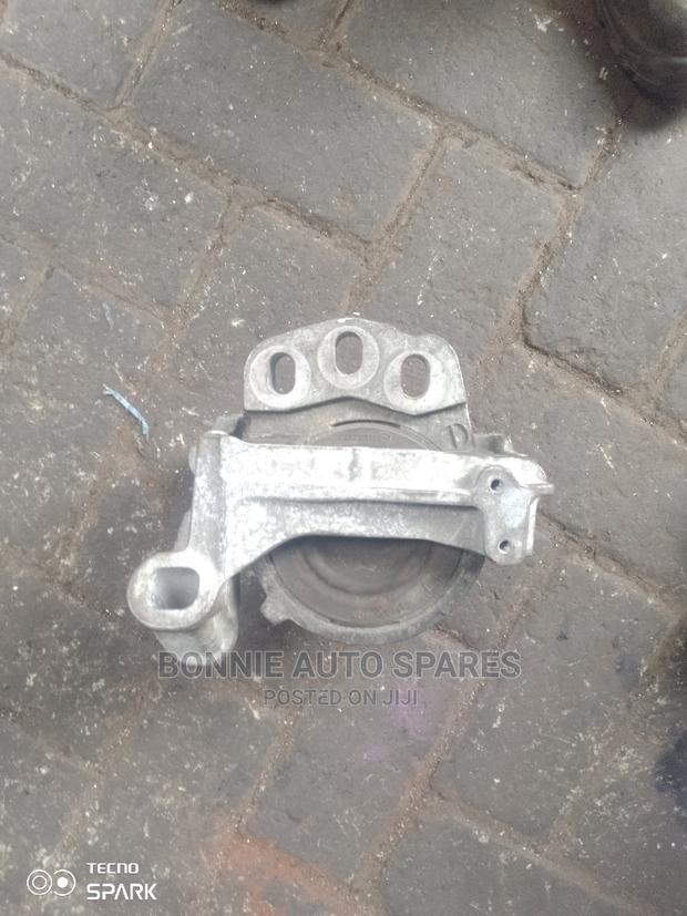 Cx5 Diesel Engine Mounting - thumbnail 2