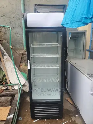 Display Fridge 400litres