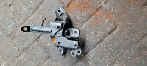 Suzuki Alto Gearbox Mount