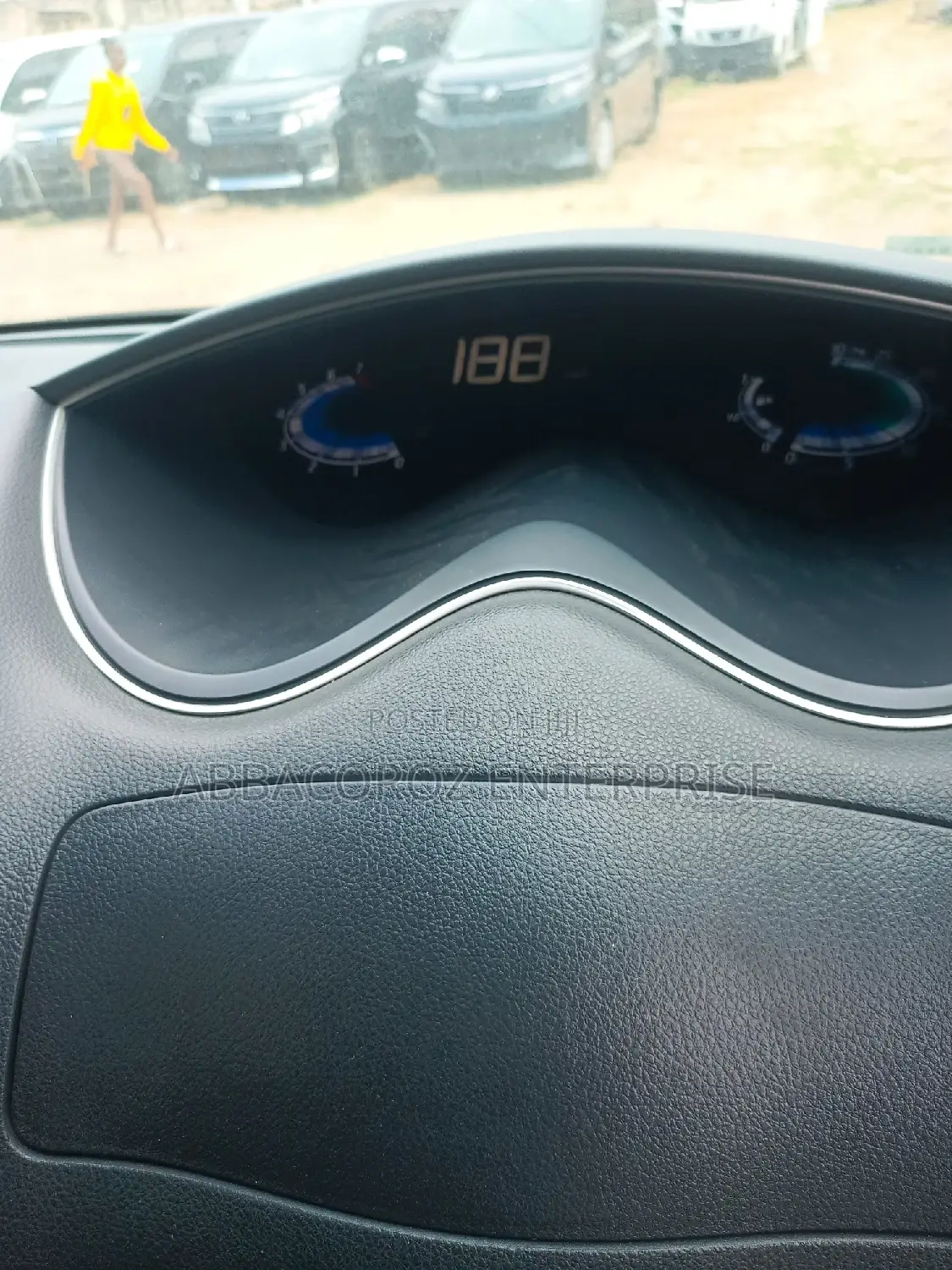Nissan Serena 2016 Silver