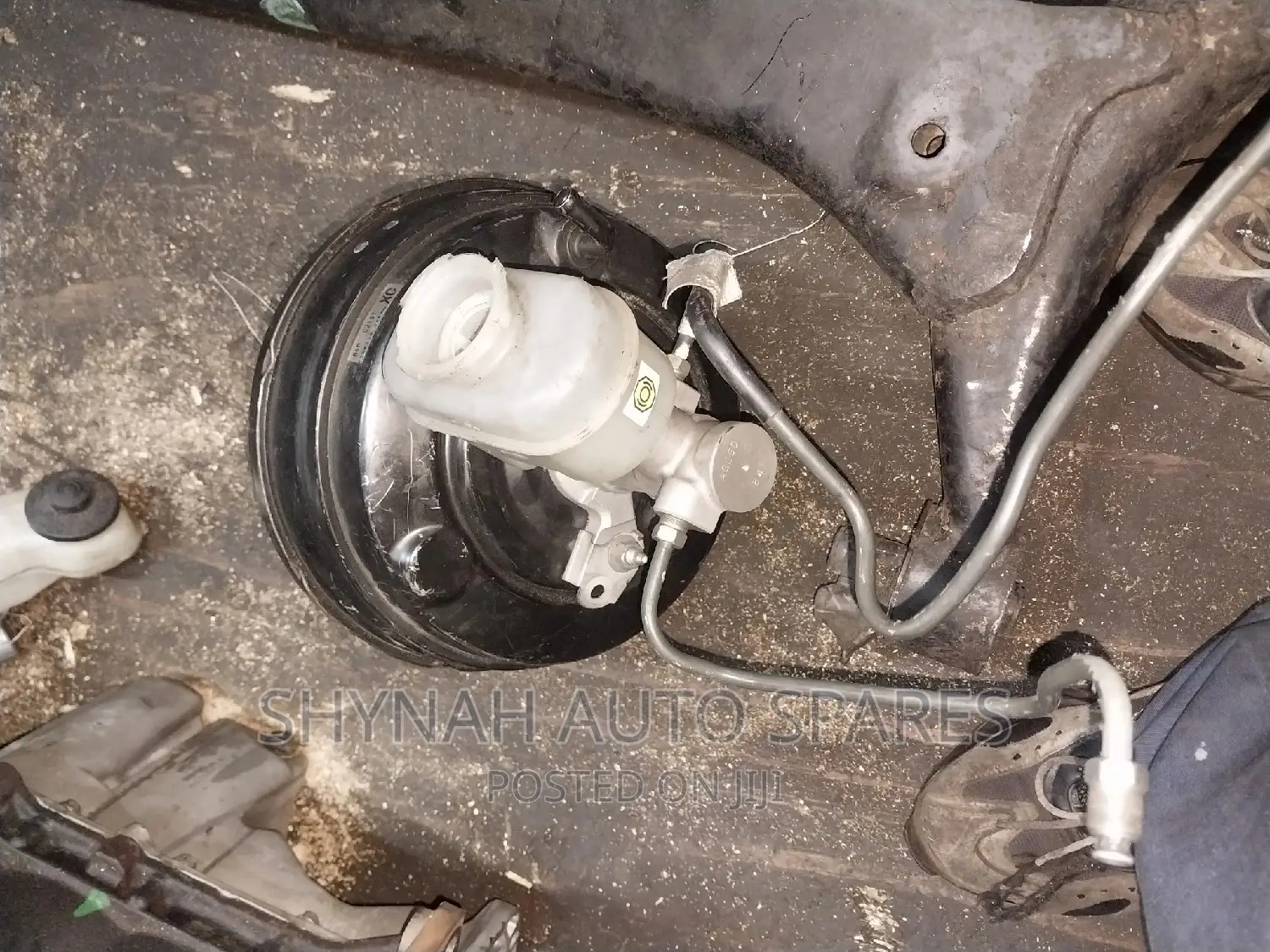 Brake Master Cylinder and Booster Complete Subaru Legacy