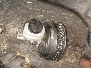 Brake Master Cylinder and Booster Nissan Wingroad Y11