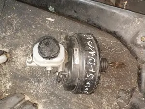Brake Master Cylinder and Booster Nissan Wingroad Y11