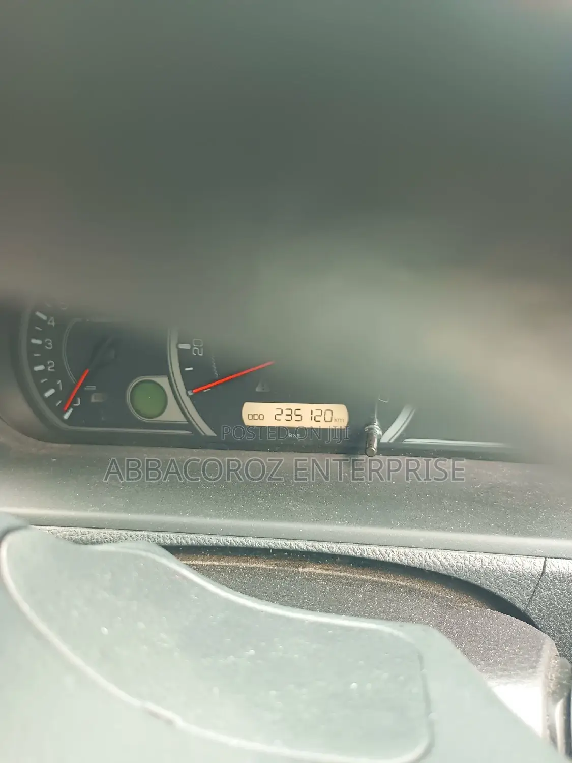 Toyota Noah 2.0 FWD (7 Seater) 2016 Silver