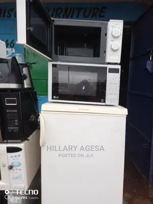 Fridges/Microwavs
