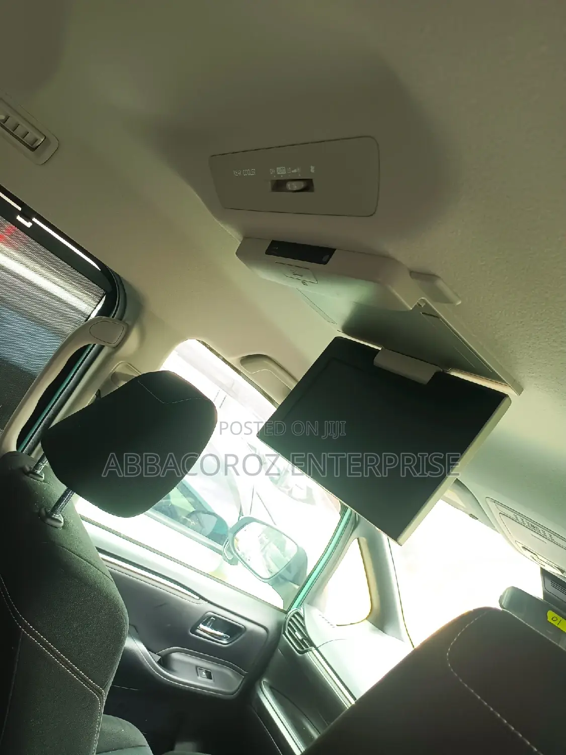 Toyota Esquire 1.8 FWD Hybrid (7 seater) 2016 Green