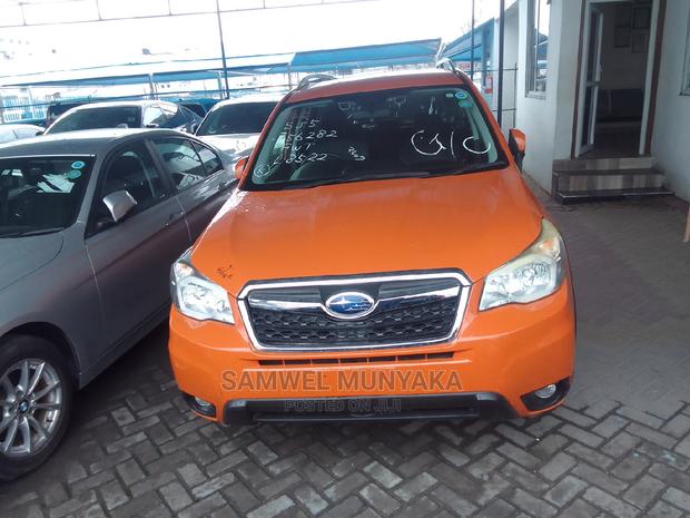 Subaru Forester 2.0XT Premium AWD 2016 Orange - thumbnail 7