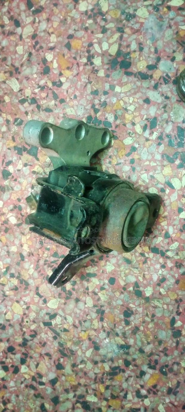 Suzuki Alto Engine Mountain - main view