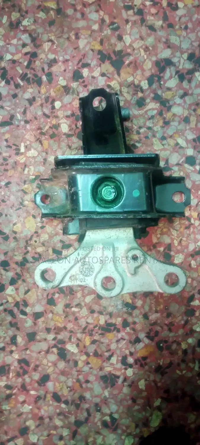 Suzuki Alto Engine Mountain
