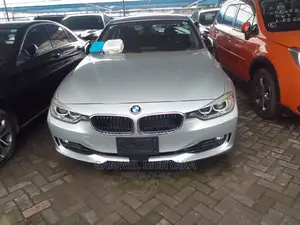 BMW 320i 2017 Silver
