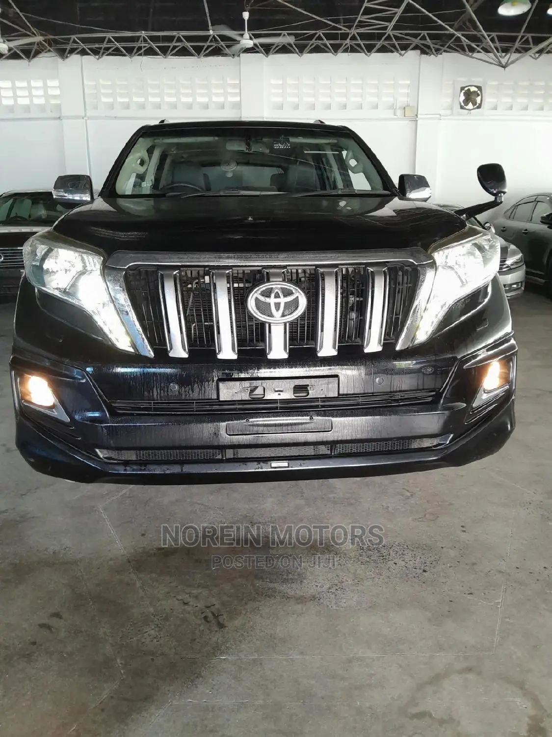 Toyota Land Cruiser 2014 Black
