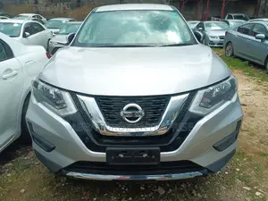 Nissan X-Trail 2016 Silver