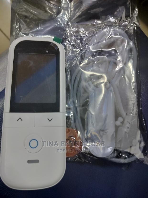 Handheld Pulse Oximeter - thumbnail 3