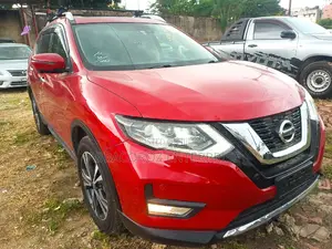 Nissan X-Trail 2016 Red