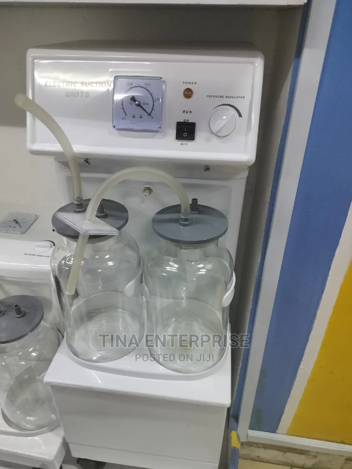 Sunction Machine With 2 Bottles/Electric