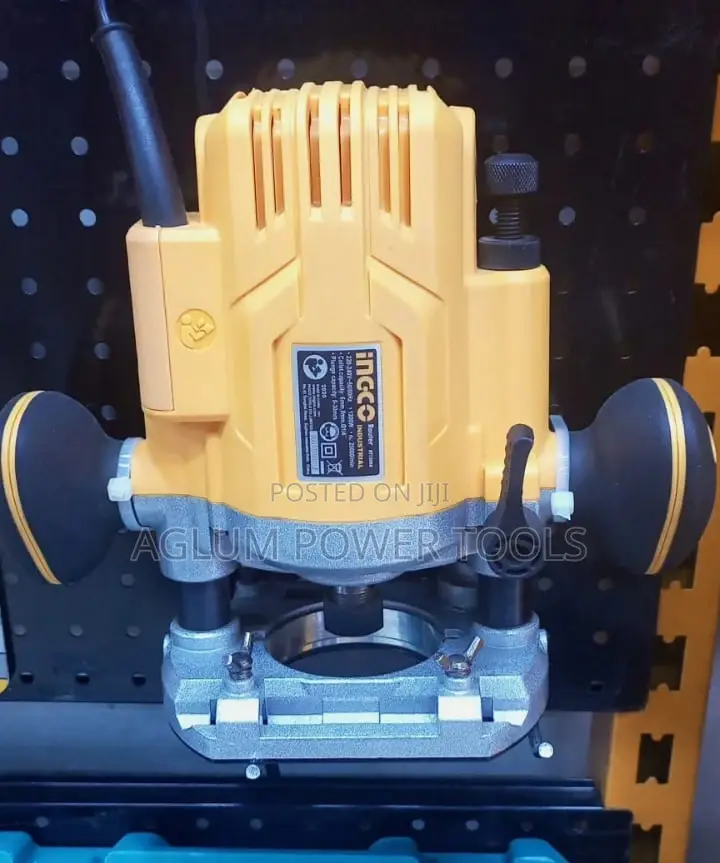 Professional Ingco Router 1200W