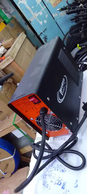 Heavy-Duty Welding Machine