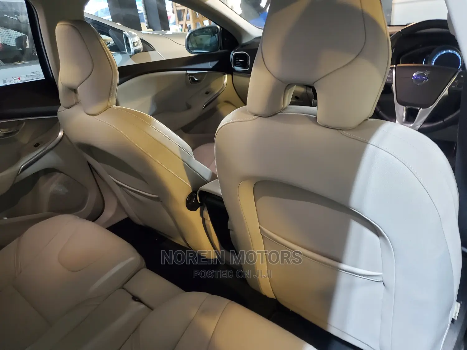Volvo V40 2016 Blue