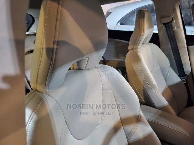 Volvo V40 2016 Blue - thumbnail 11