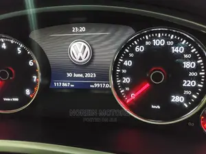 Volkswagen Touareg 2016 Gray