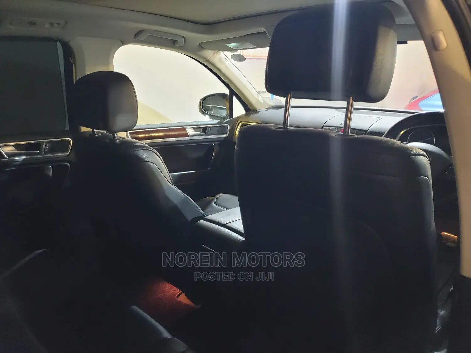 Volkswagen Touareg 2016 Gray