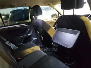 Volkswagen Tiguan 2017 Gold