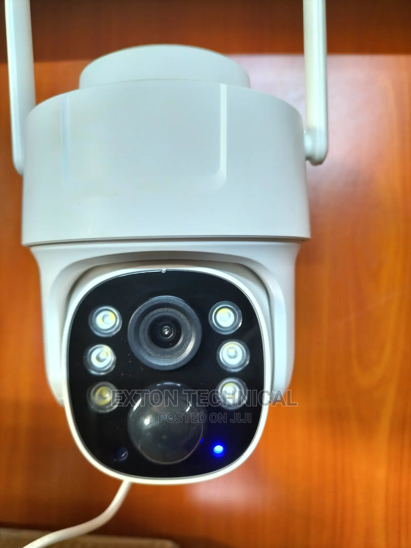 High Quality 4G Solar Camera Color Day and Night