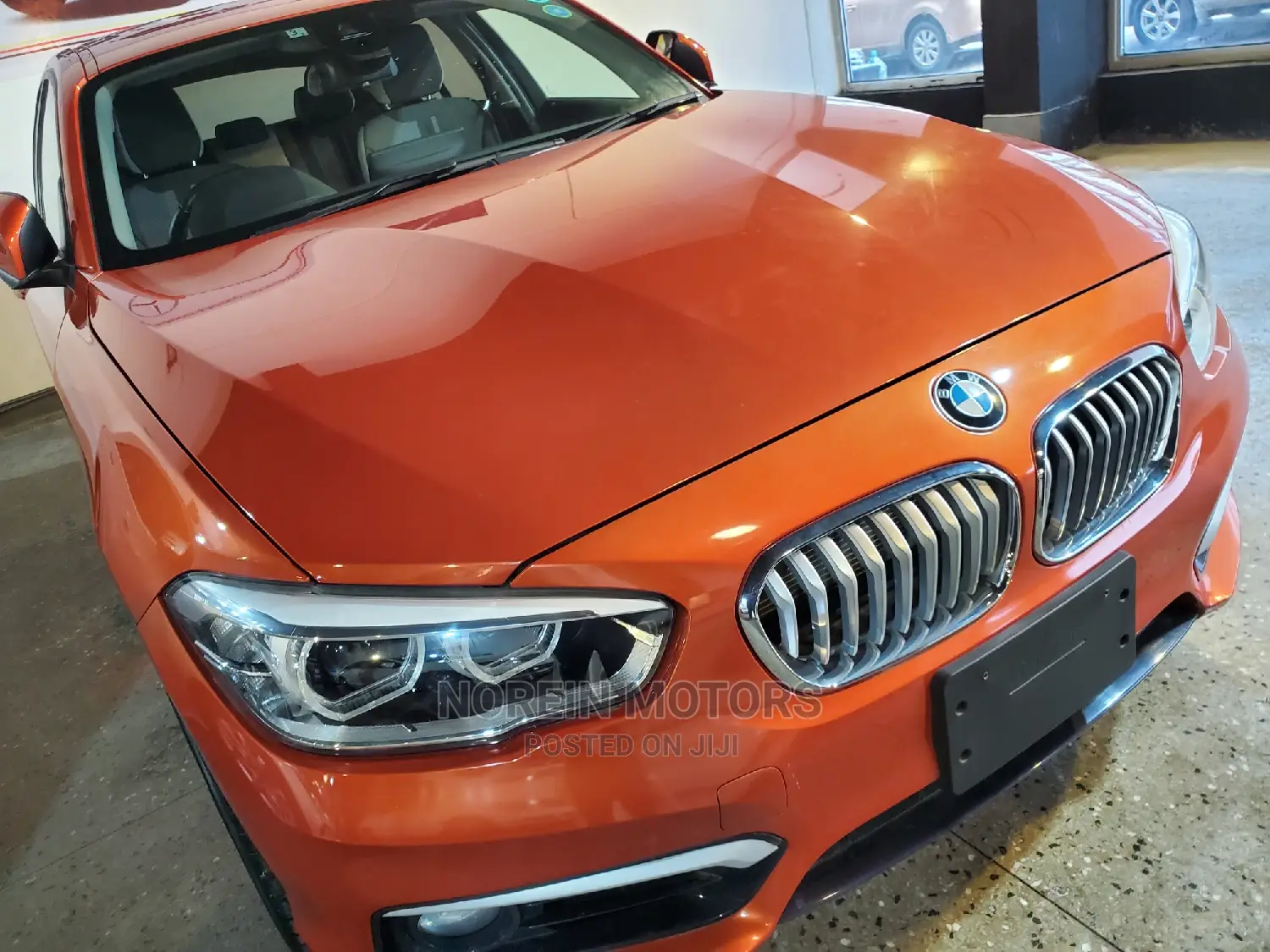 BMW 118i 2016 Orange