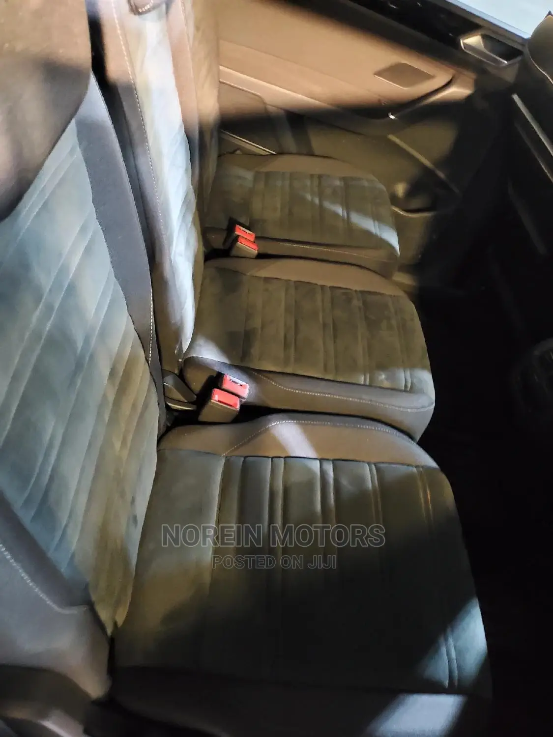 Volkswagen Touran 2016 White