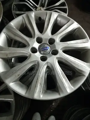 Volvo 17 Inch Rims Set