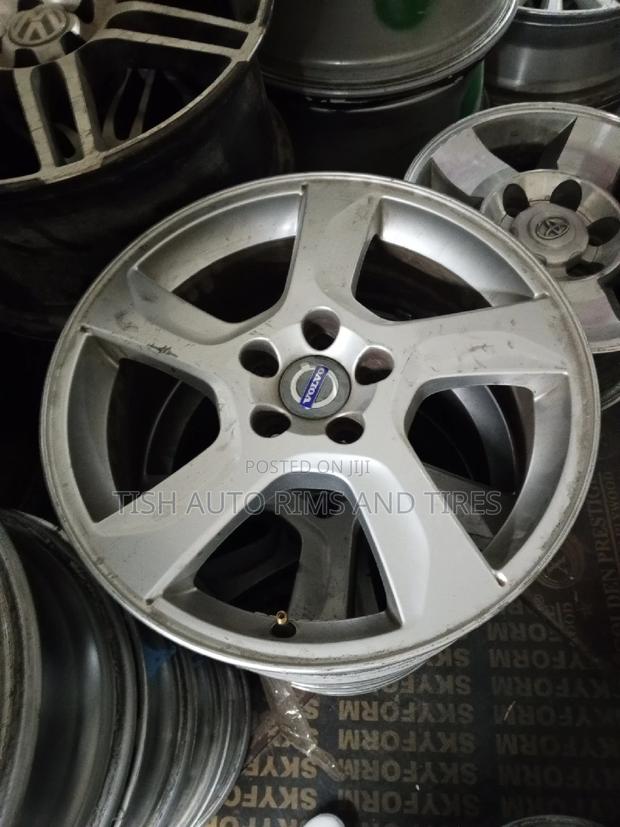 Volvo 17 Inch Original Rims Set