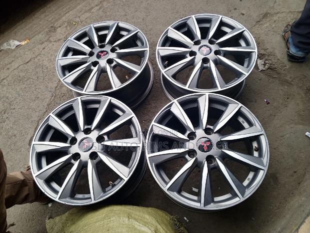 Original Mitsubishi RVR 17 Inch Rims Set
