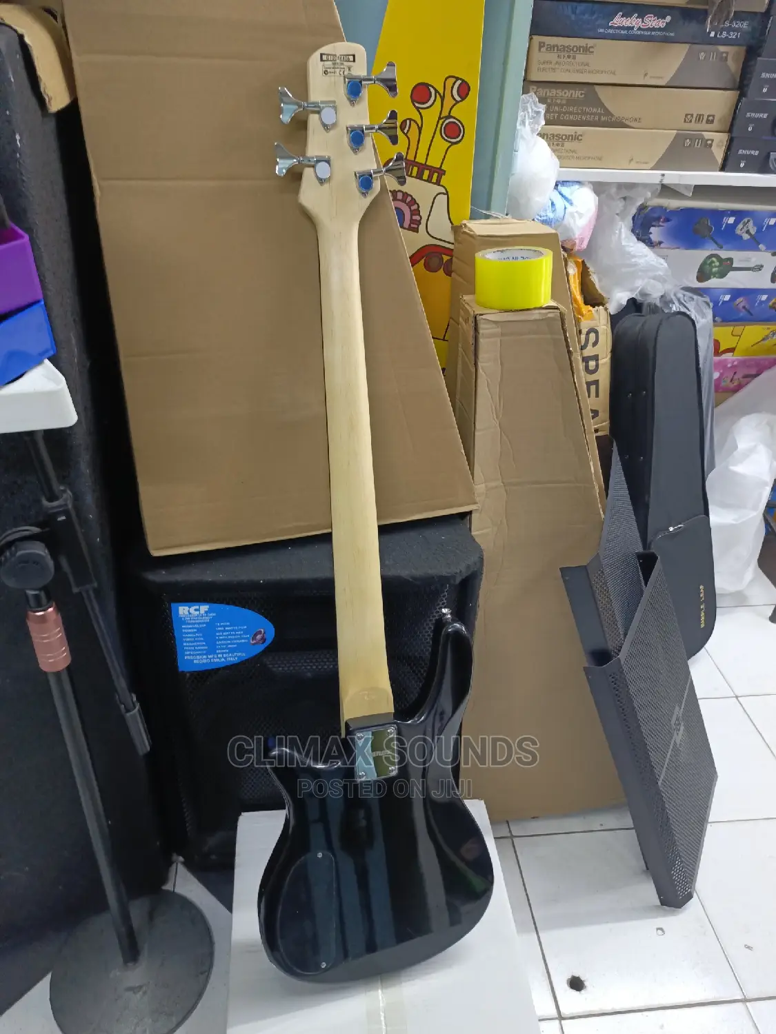 Bass Guitar Ibanez 5 String Lc