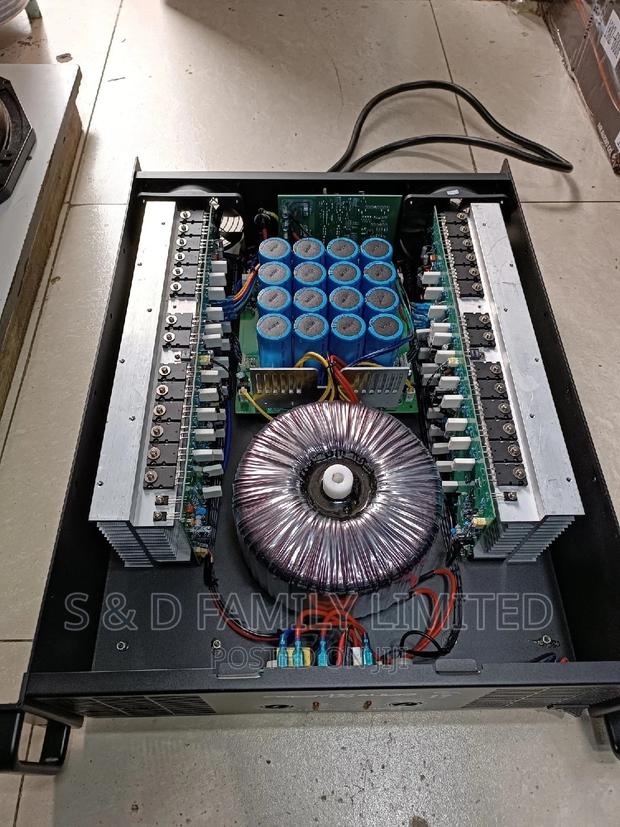 Crest Audio 12 With 56 Transistors 16 Capacitors - thumbnail 3