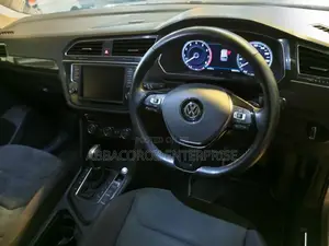 Volkswagen Tiguan 2.0T S AWD 4MOTION 2017 Silver