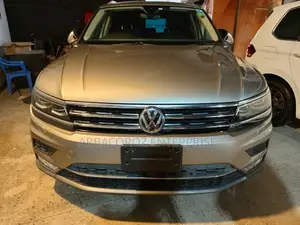 Volkswagen Tiguan 2.0T S AWD 4MOTION 2017 Silver