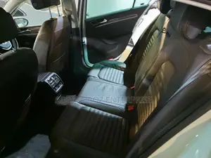 Volkswagen Passat 2016 White