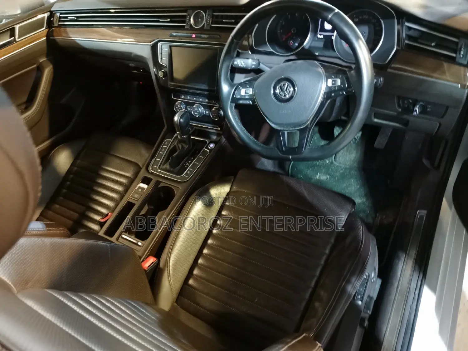 Volkswagen Passat 2016 White