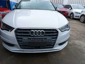 Audi A3 2.0T Premium FWD Sedan 2017 White