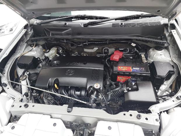 Toyota Succeed 2017 Gray - thumbnail 5
