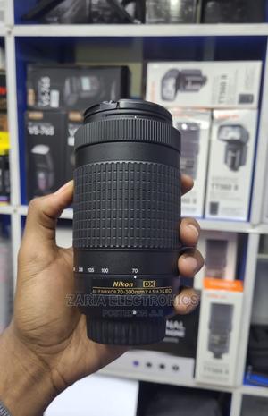 Nikon Lens 70-300mm - thumbnail 2