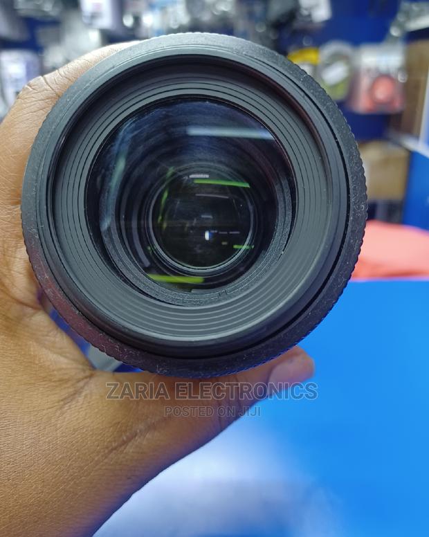 Nikon Lens 55-200mm - thumbnail 2