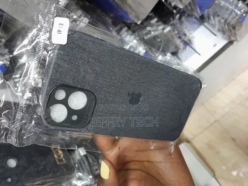 iPhone 13 SOFTCASE CANVAS