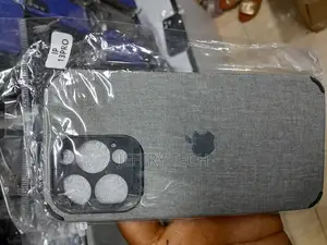 iPhone 13 Pro Fabric Case - Light Grey