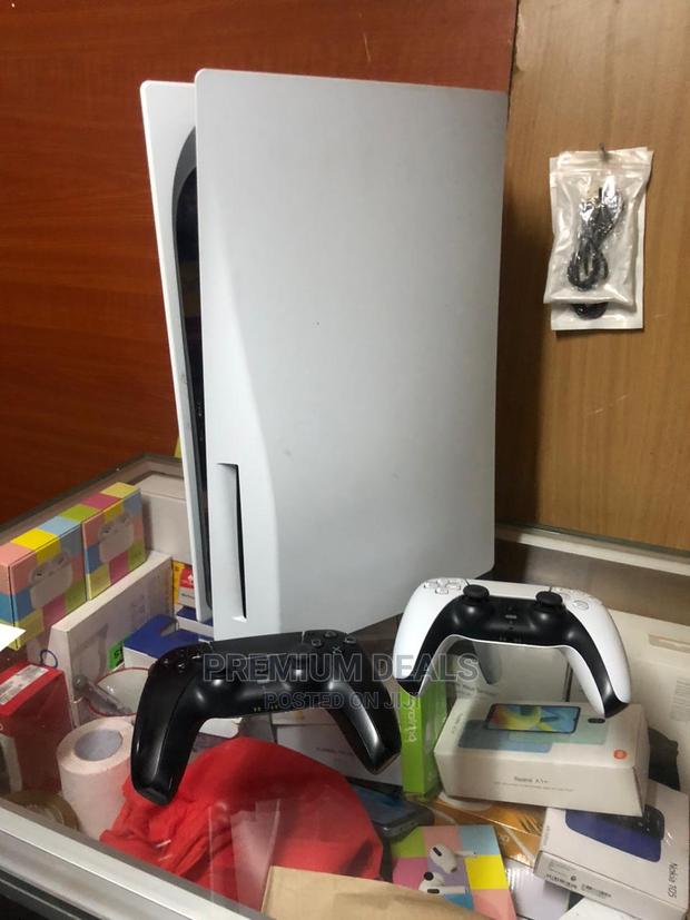 Ps5 Console Ex Uk - main view