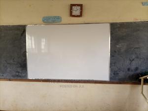 Whiteboard Whiteboard White Board With Free Mounting 6'x4' - main view